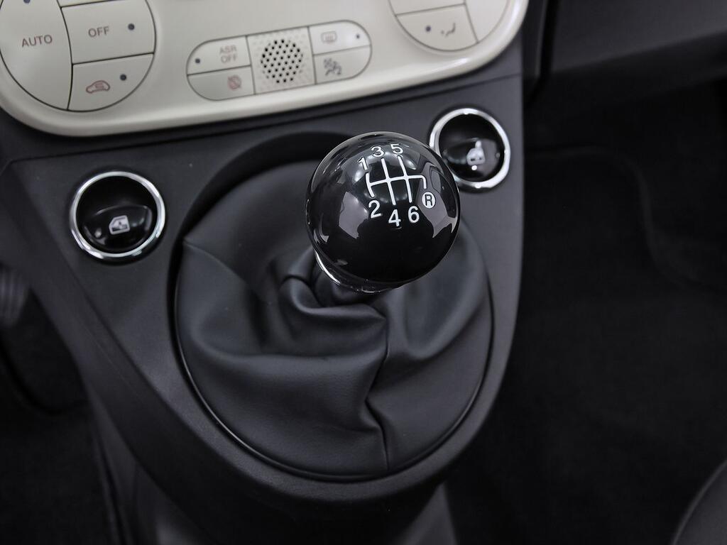 Fiat 500 Dolcevita 1.0 Hybrid 51KW (70 CV) 26