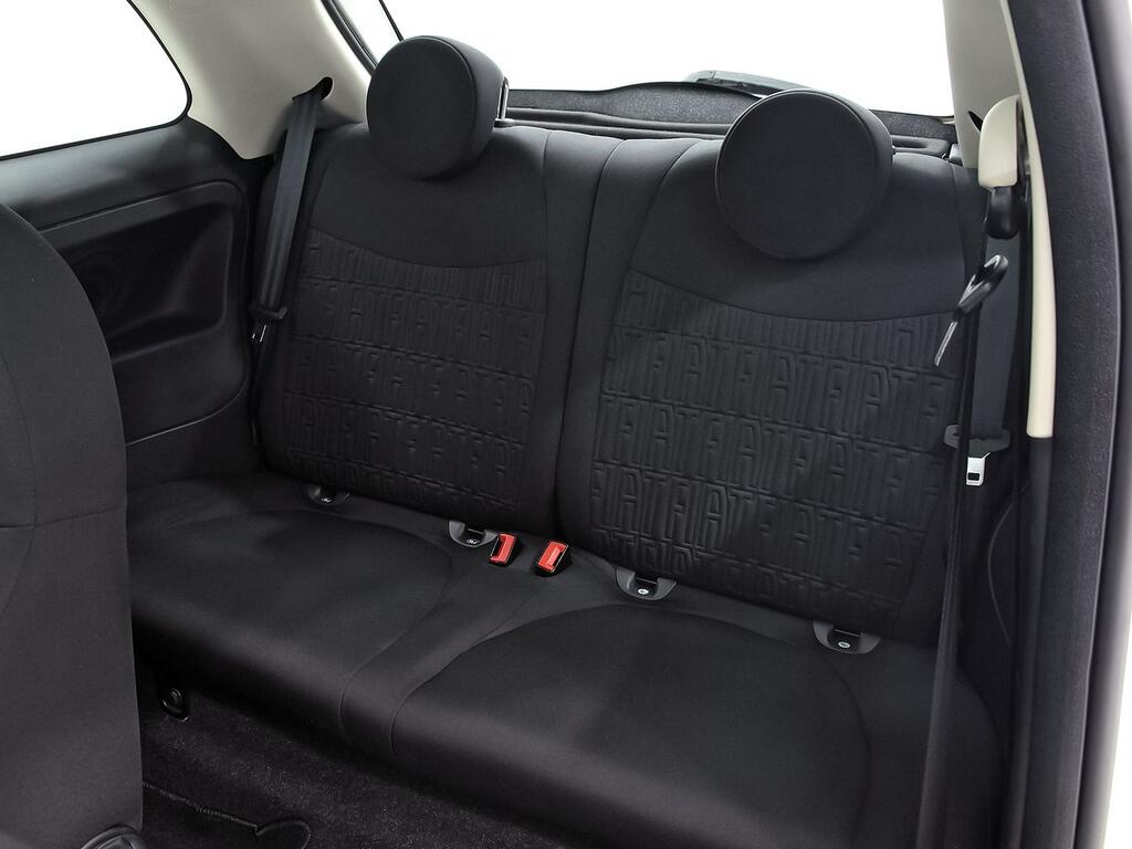 Fiat 500 Dolcevita 1.0 Hybrid 51KW (70 CV) 9