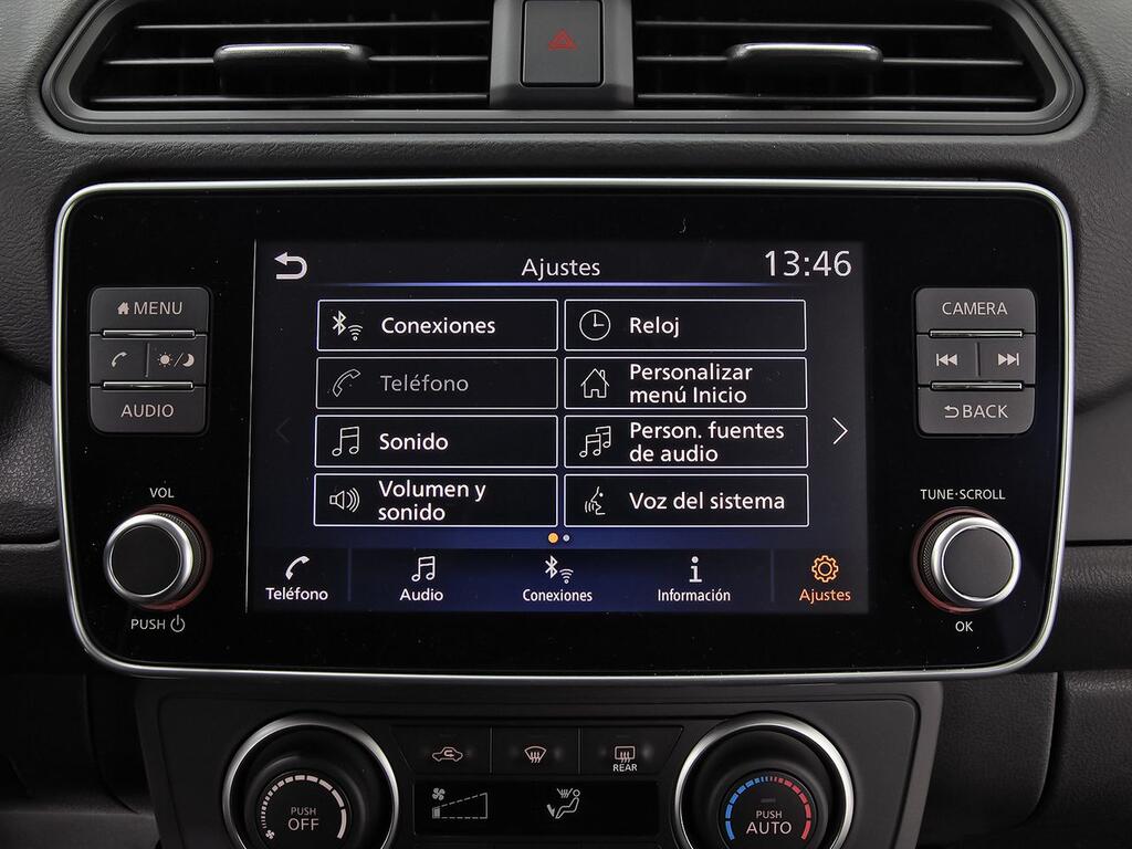 Nissan Leaf 40kWh Acenta 21