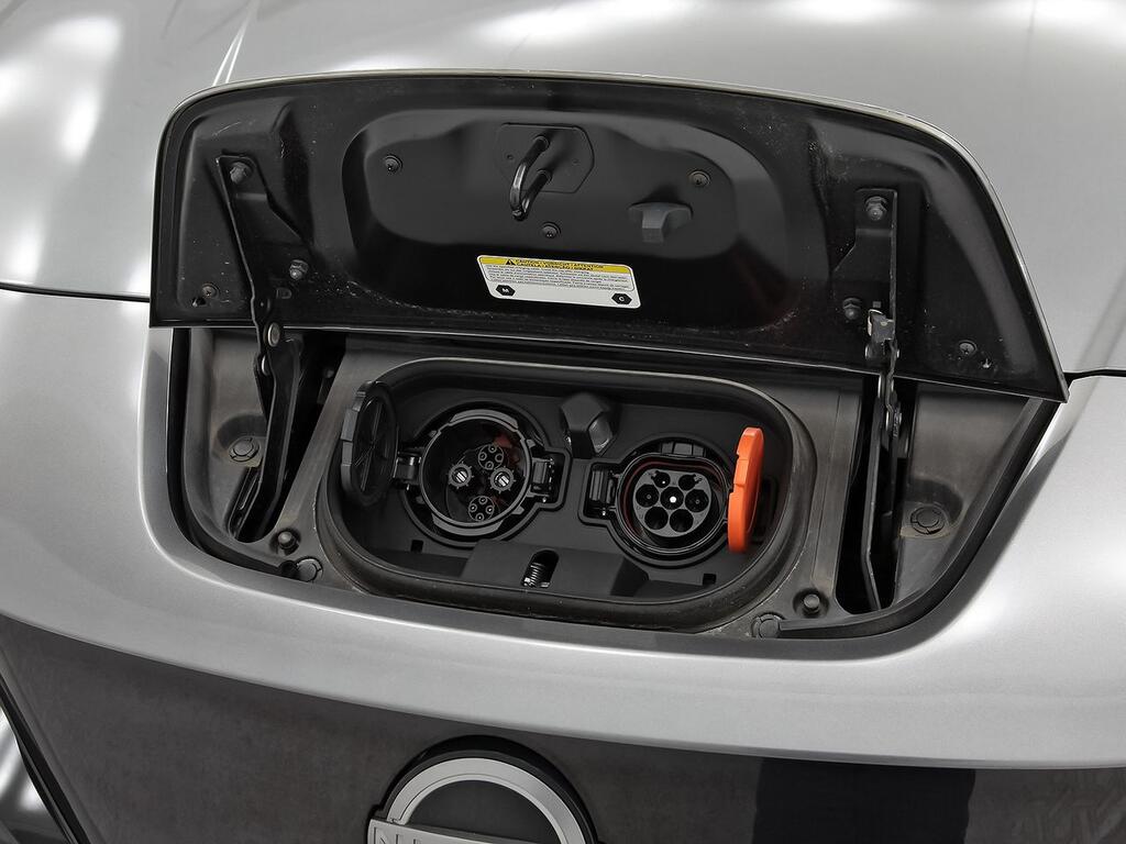 Nissan Leaf 40kWh Acenta 31