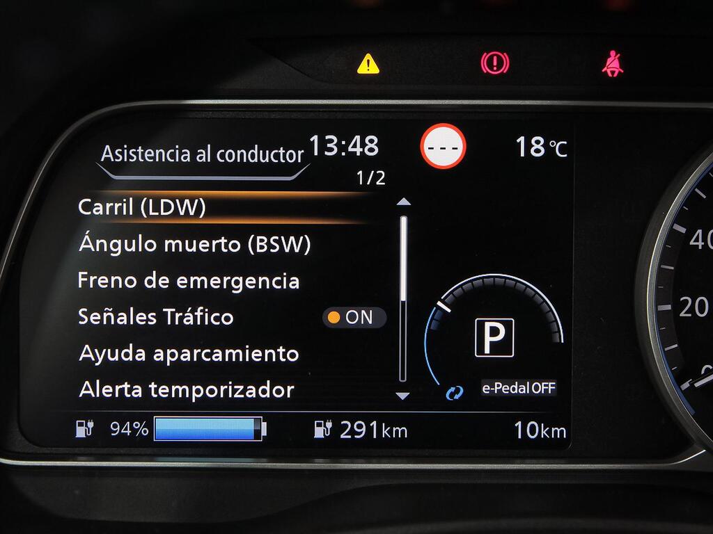 Nissan Leaf 40kWh Acenta 24