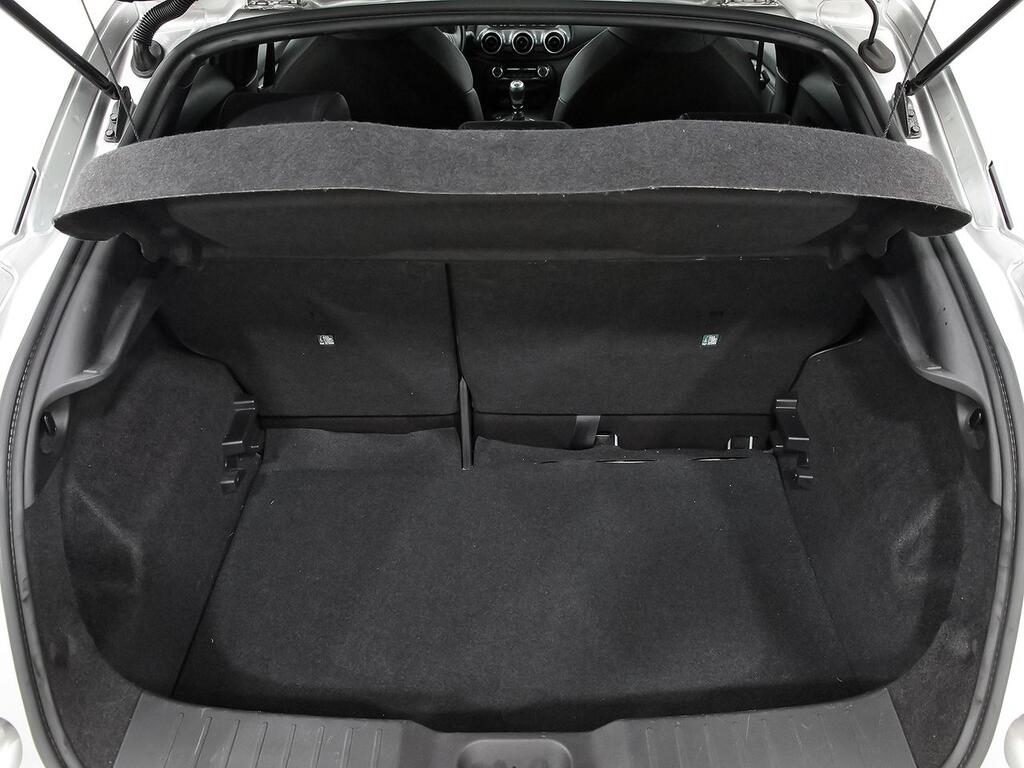Nissan Juke DIG-T 84 kW (114 CV) 6M/T N-Connecta 9