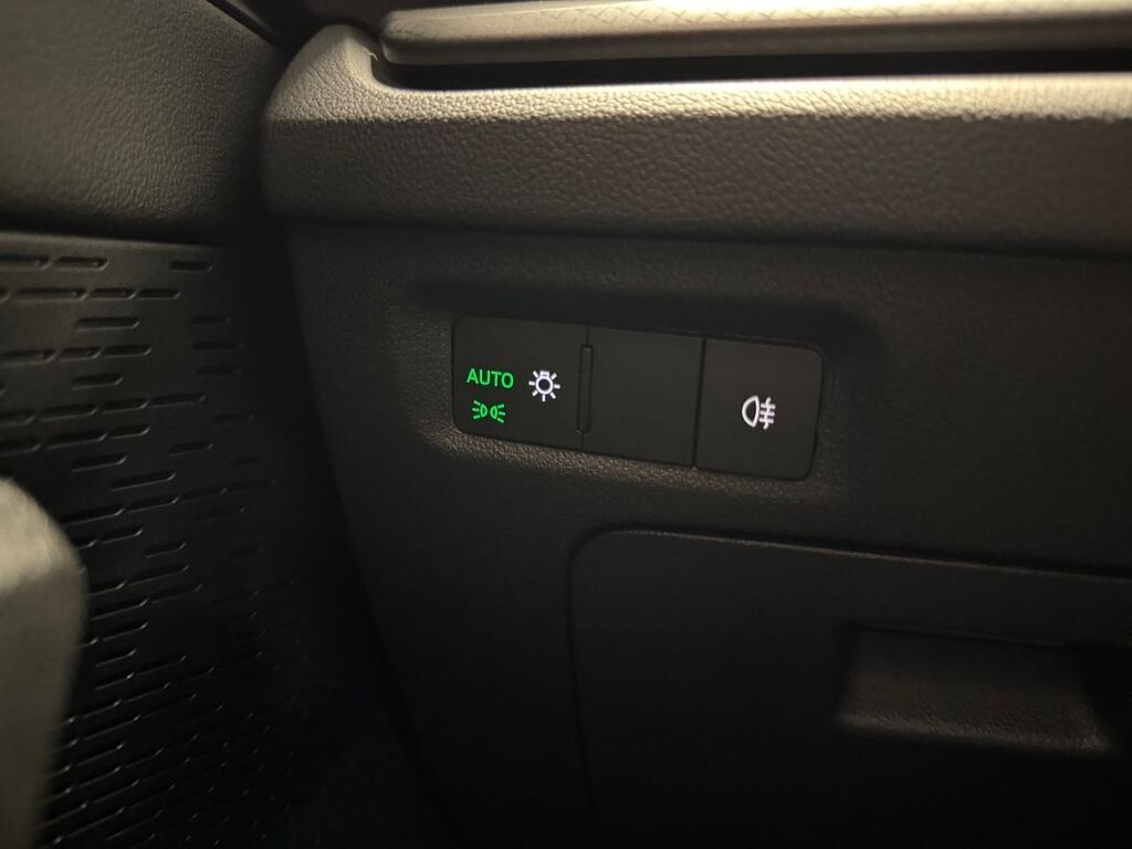Skoda Octavia 2.0 TDI 85kW Manual Ambition Plus 16