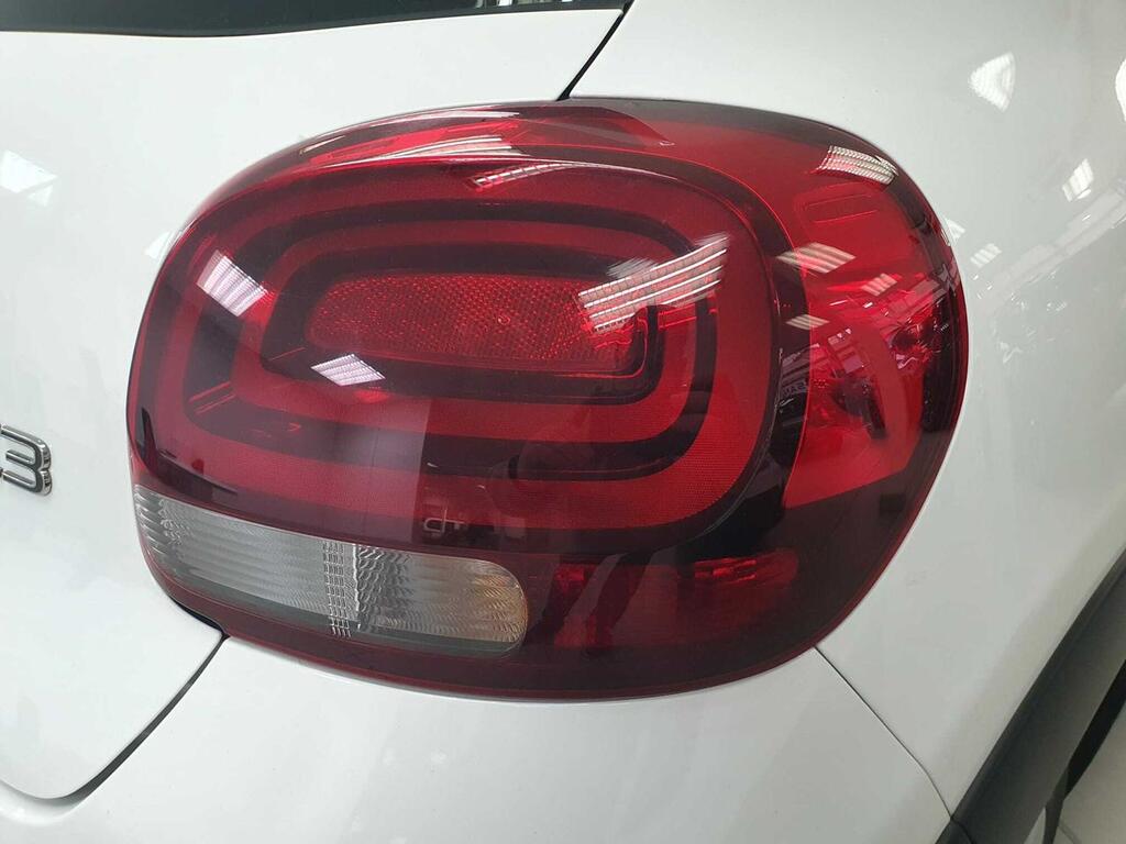 Citroën C3 PureTech 60KW (83CV) Live Pack 17