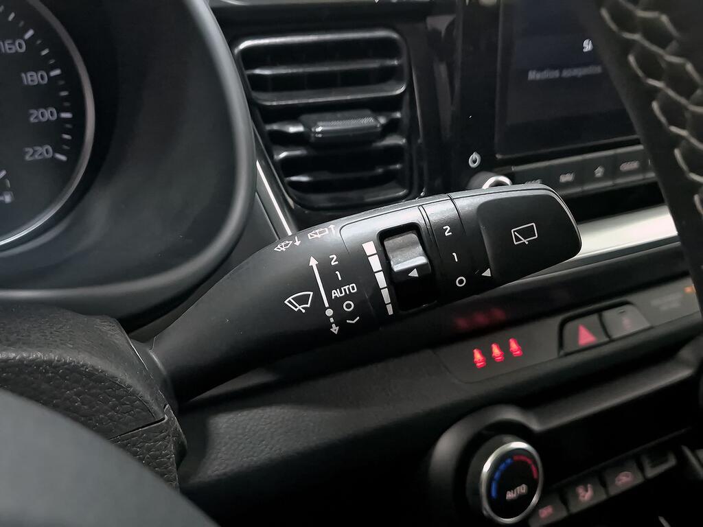 Kia Stonic 1.0 T-GDi 74kW (100CV) MHEV MT Drive 15