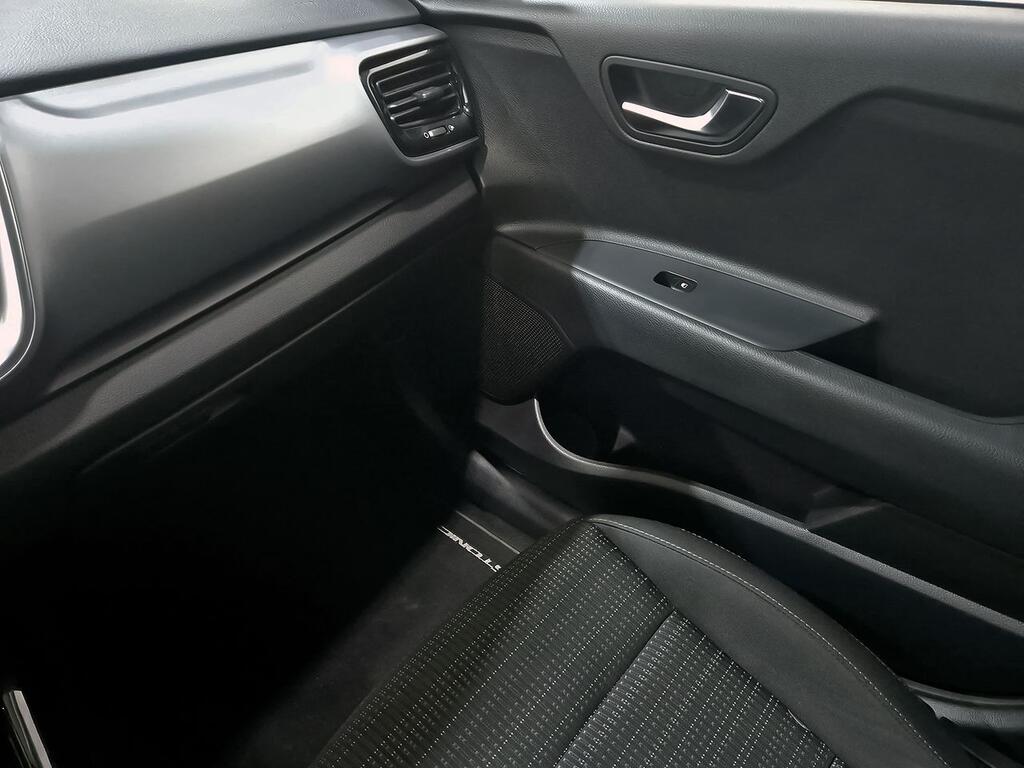 Kia Stonic 1.0 T-GDi 74kW (100CV) MHEV MT Drive 28