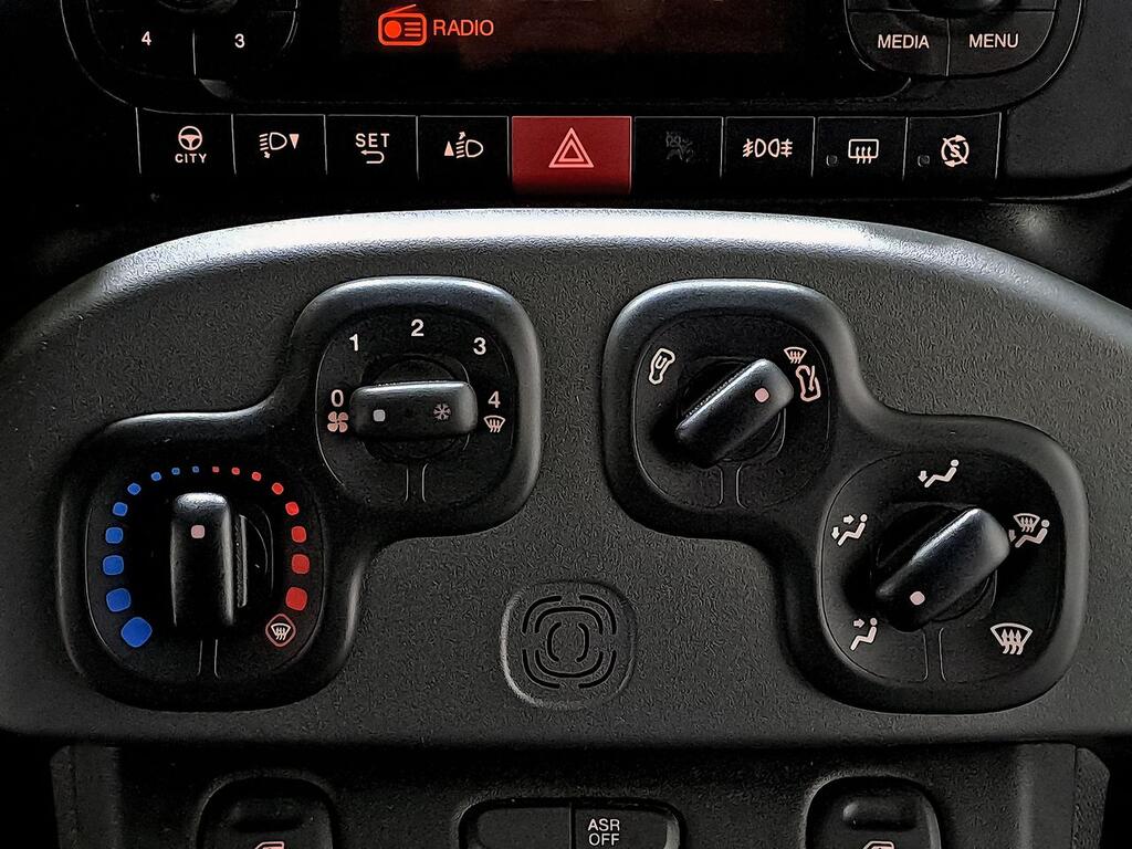 Fiat Panda 1.2 Lounge 51kW (69CV) 20