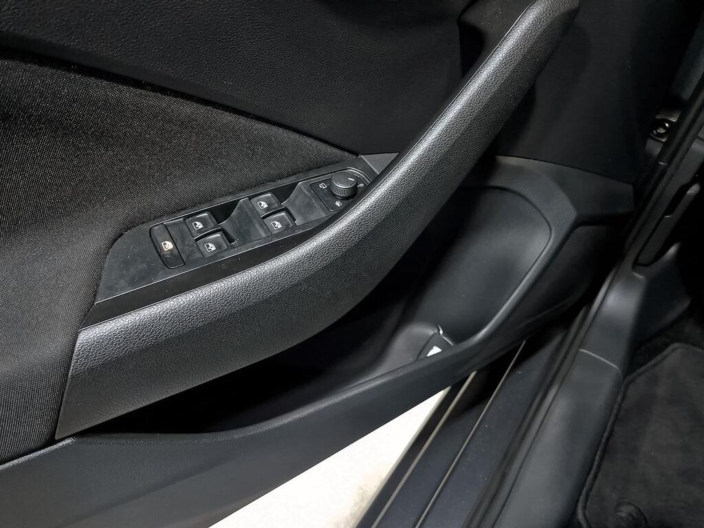 Skoda Scala 1.0 TSI 81KW (110CV) DSG Sport 9