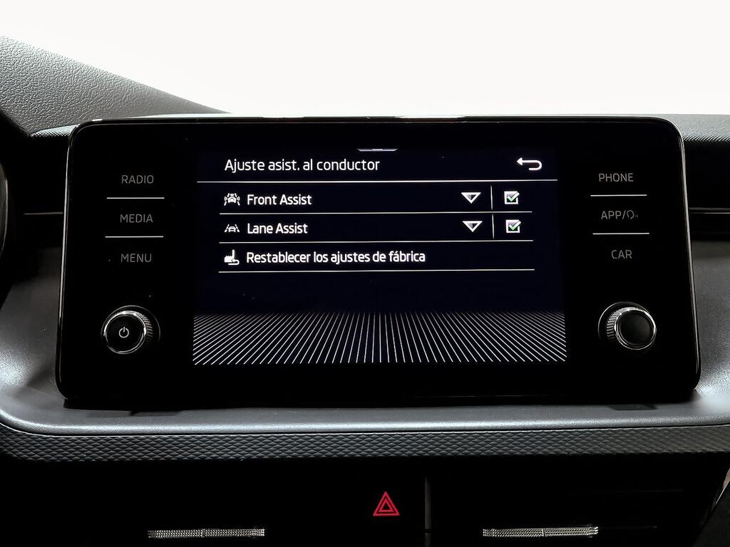 Skoda Kamiq 1.0 TSI 81kW (110CV) DSG Ambition 19