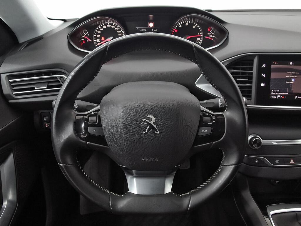 Peugeot 308 5p Style BlueHDi 130 S&S 6 Vel. MAN 21