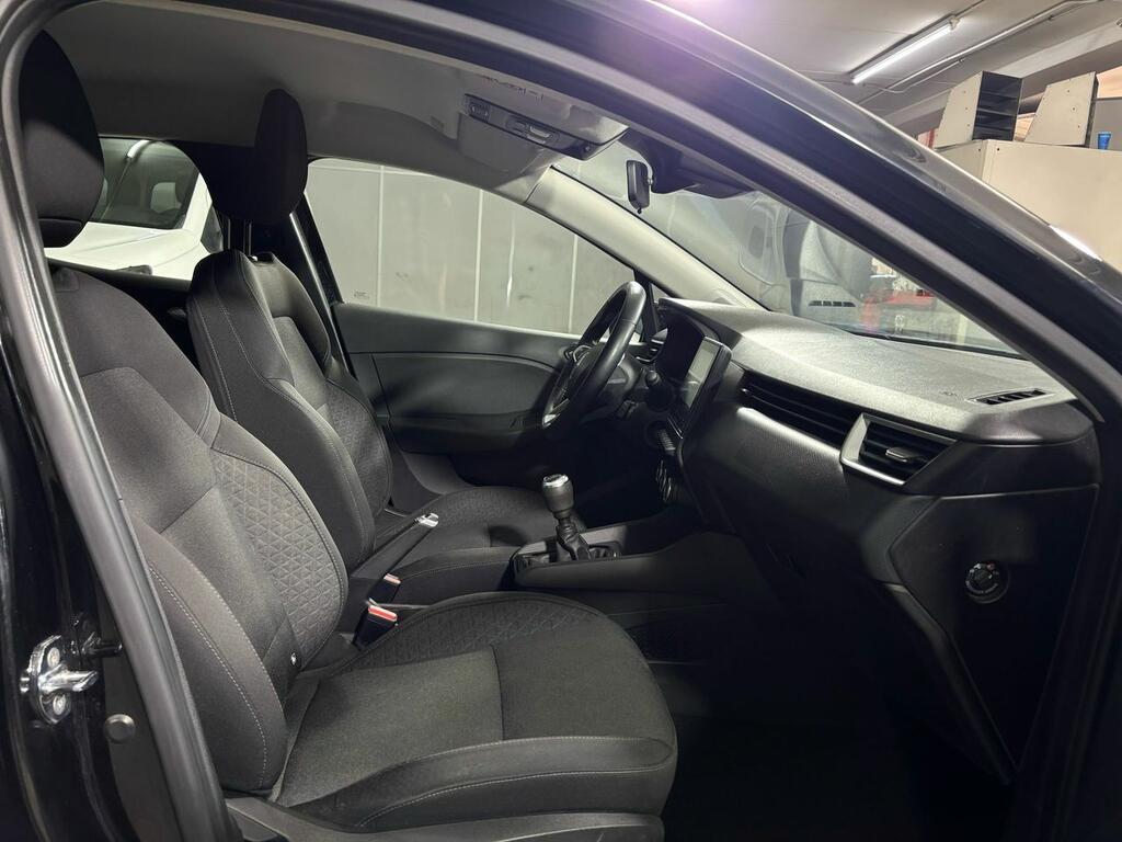 Renault Clio Intens TCe 67 kW (91CV) 19