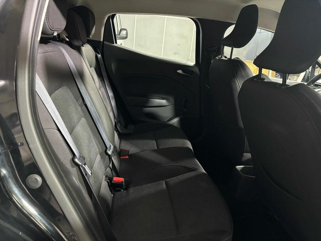 Renault Clio Intens TCe 67 kW (91CV) 16