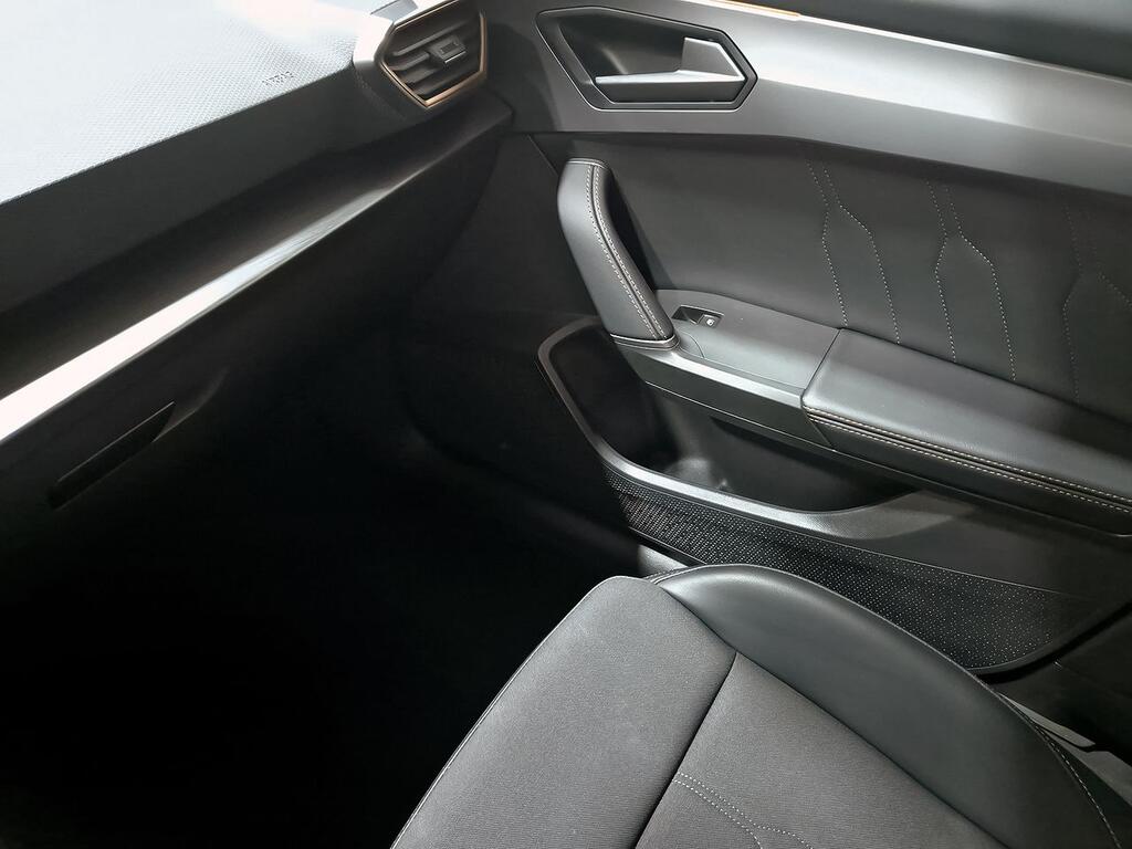 Cupra León SP 1.5 eTSI 110kW (150CV) DSG 27