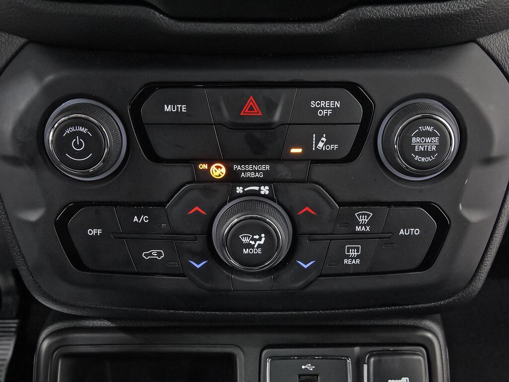 Jeep Renegade Limited 1.0G 88kW (120CV) 4x2 25