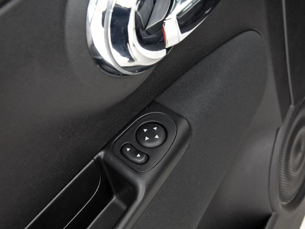 Fiat 500 Lounge 1.0 6v GSE 52KW (70 CV) 13