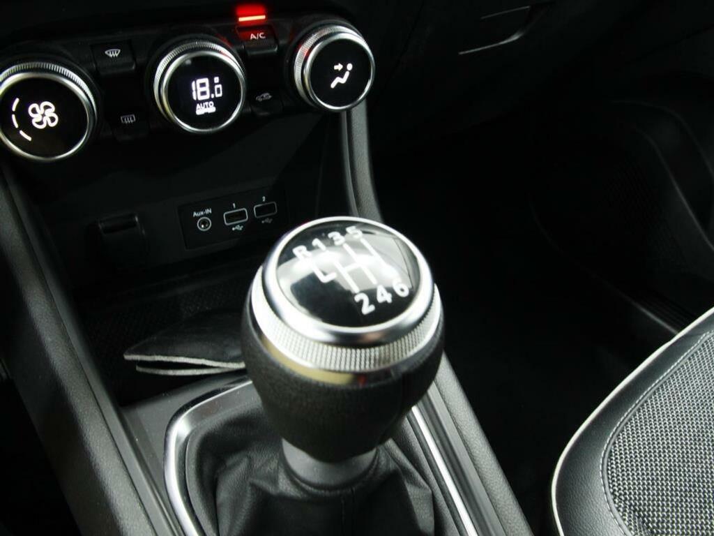 Renault Captur Zen TCe 140CV GPF Micro Híbrido 20