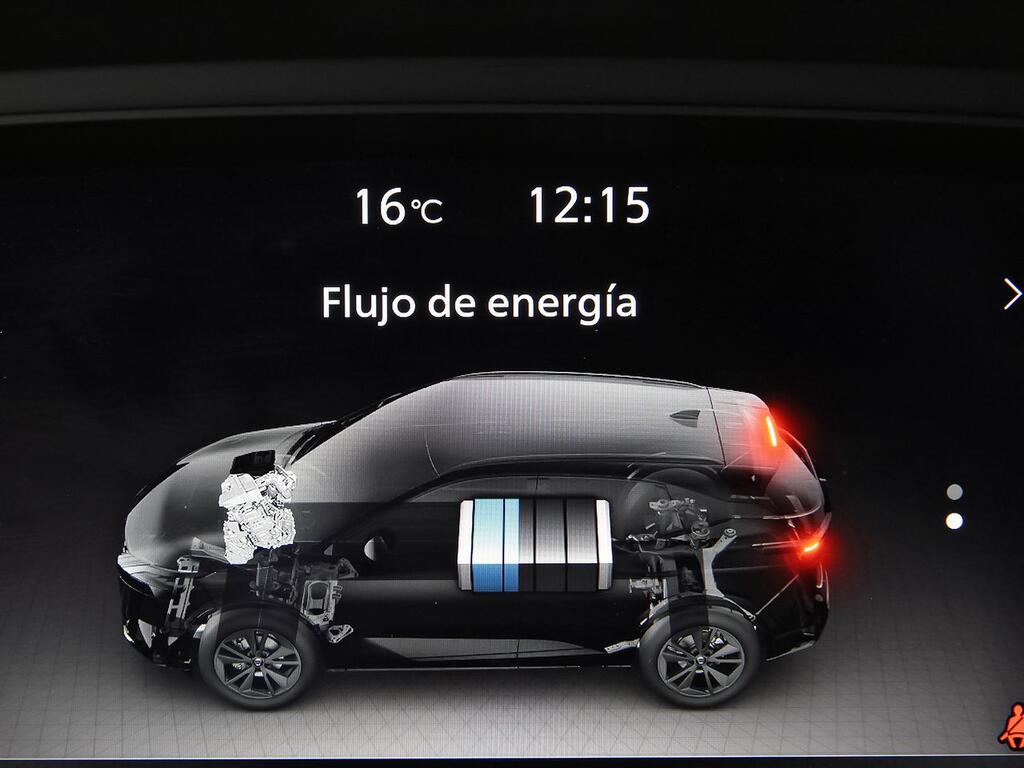 Nissan Qashqai E-POWER 140 KW (190 CV) N-Connecta 28