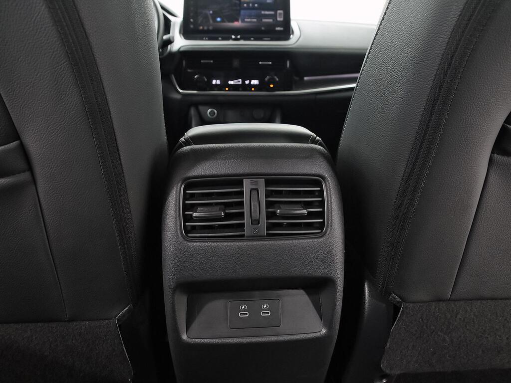 Nissan Qashqai DIG-T 116kW CVT N-Connecta 35