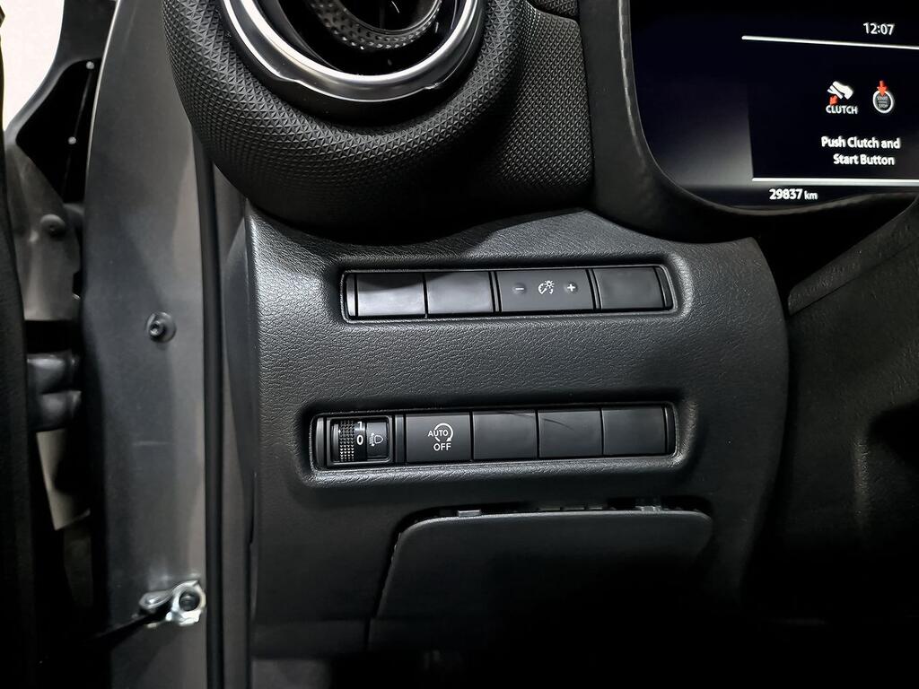 Nissan Juke DIG-T 84 kW (114 CV) 6M/T N-Connecta 12