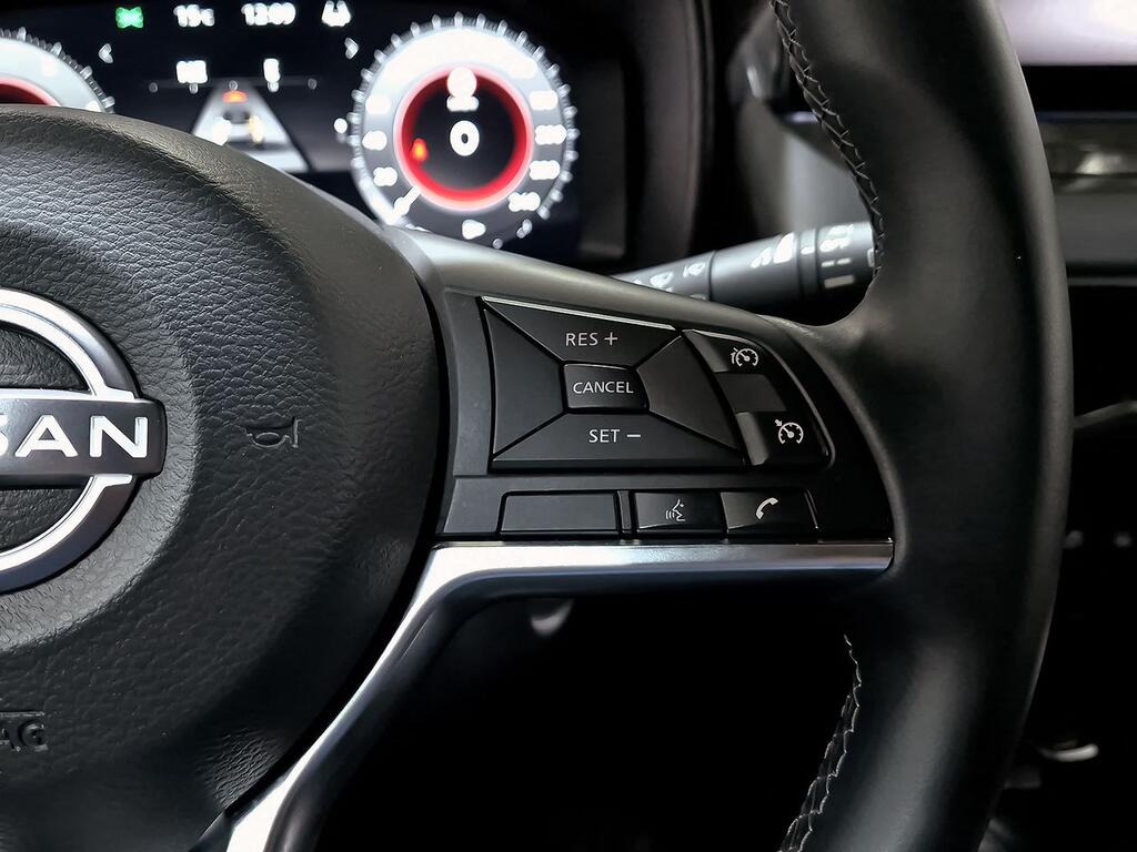 Nissan Juke DIG-T 84 kW (114 CV) 6M/T N-Connecta 17