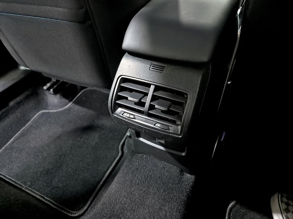 Citroën C4 PureTech 130 S&S EAT8 Feel Pack 32