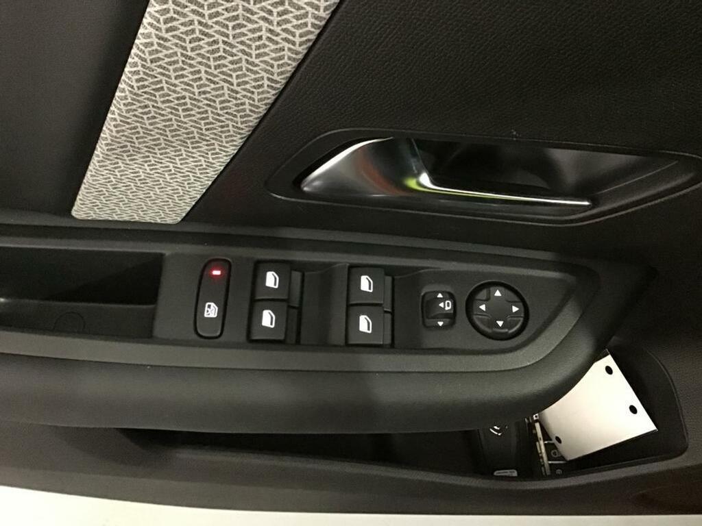 Citroën C4 X Hybrid 136 e-DCS6 Plus 22