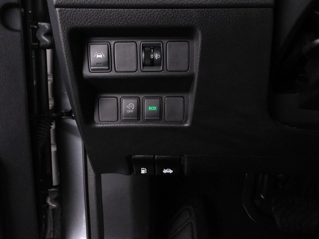 Nissan Qashqai dCi 85 kW (115 CV) E6D DCT N-CONNECTA 13