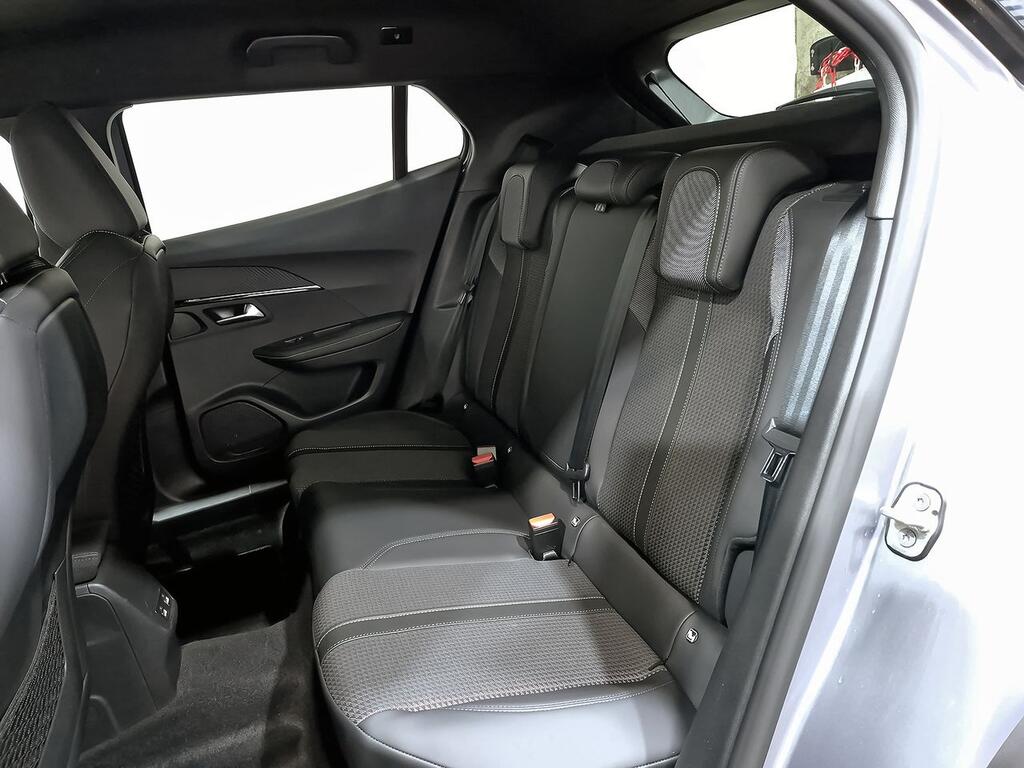 Peugeot 2008 GT Puretech 130 S&S 6 Vel. MAN 9