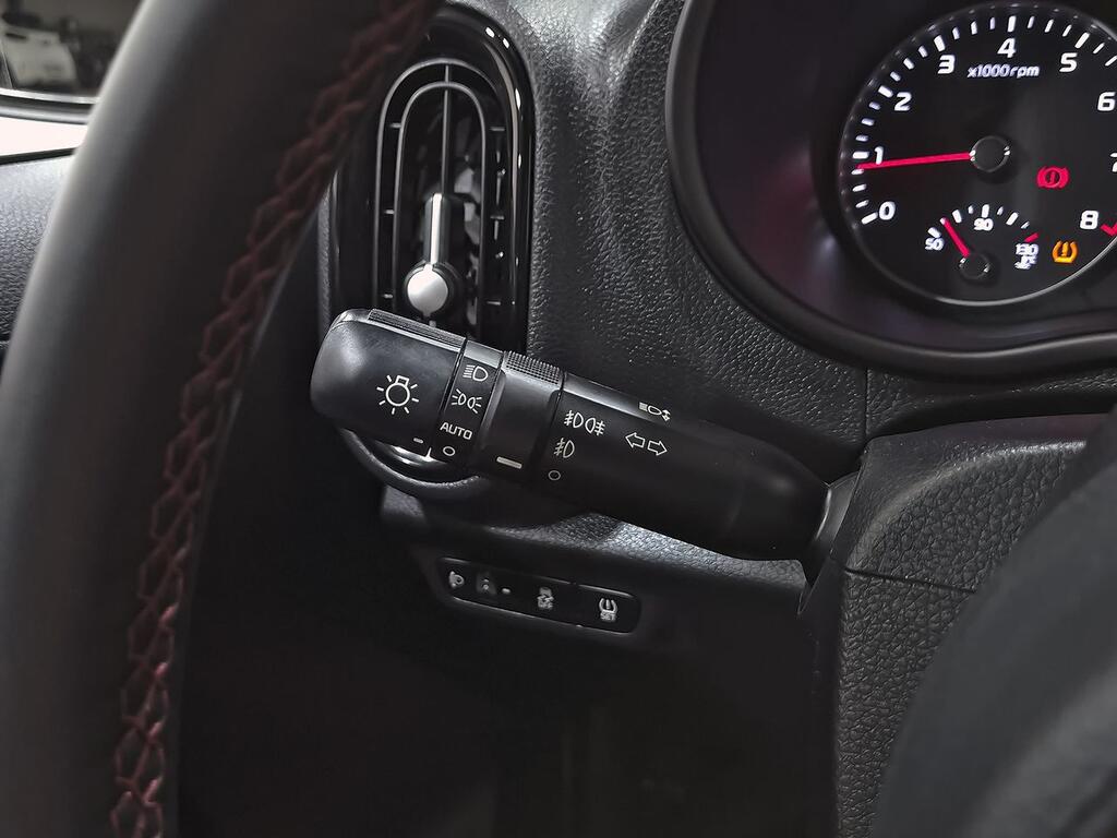 Kia Picanto 1.2 DPi 62kW (84CV) AMT GT Line 14