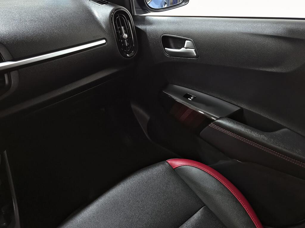 Kia Picanto 1.2 DPi 62kW (84CV) AMT GT Line 31