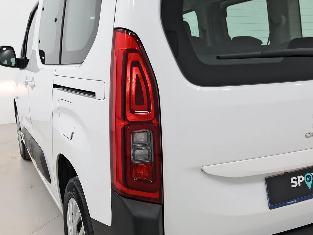 Citroën Berlingo Talla M BlueHDi 100 S&S FEEL 29
