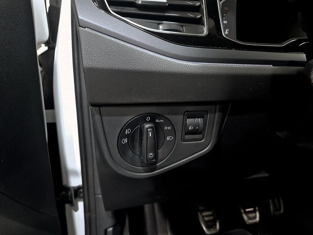 Volkswagen Polo R-Line 1.0 TSI 70kW (95CV) 10