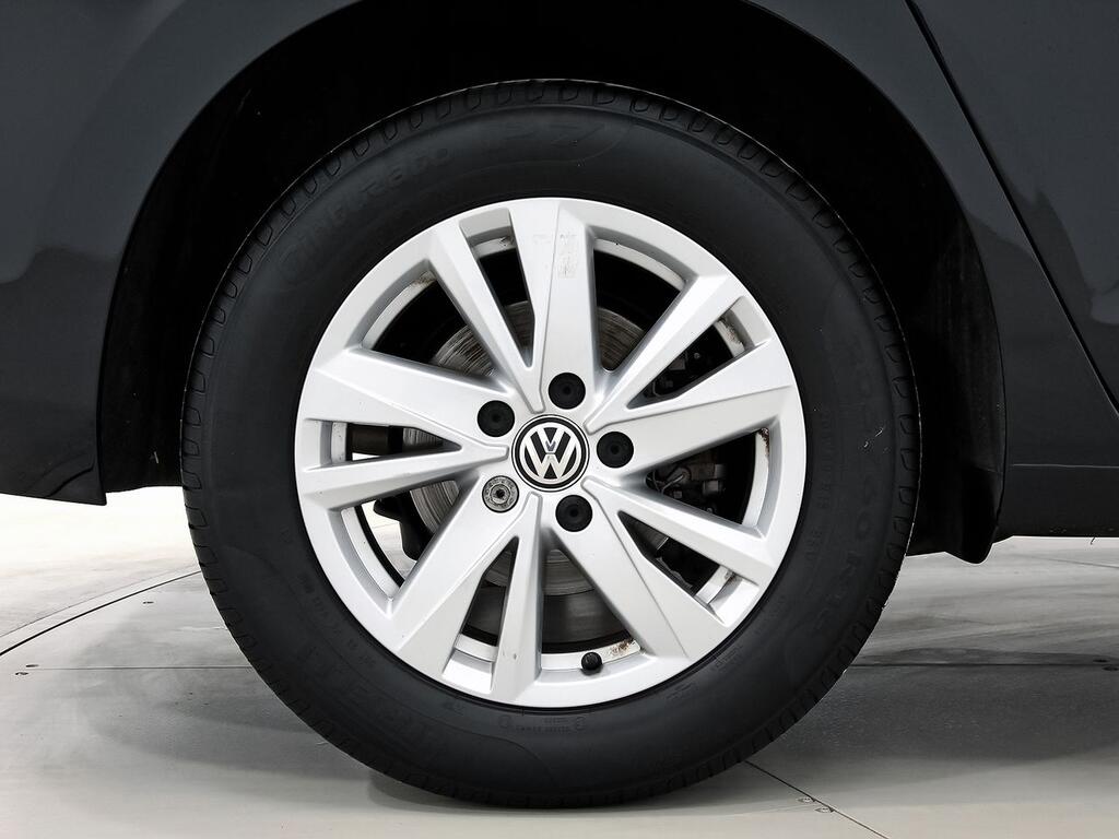 Volkswagen Touran Business 2.0 TDI 85kW (115CV) 11
