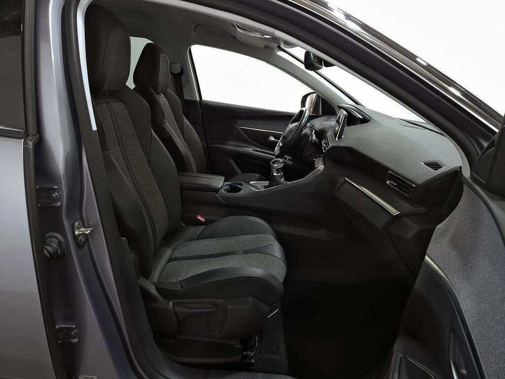 Peugeot 5008 1.5 BlueHDi 96kW (130CV) S&S Allure 7