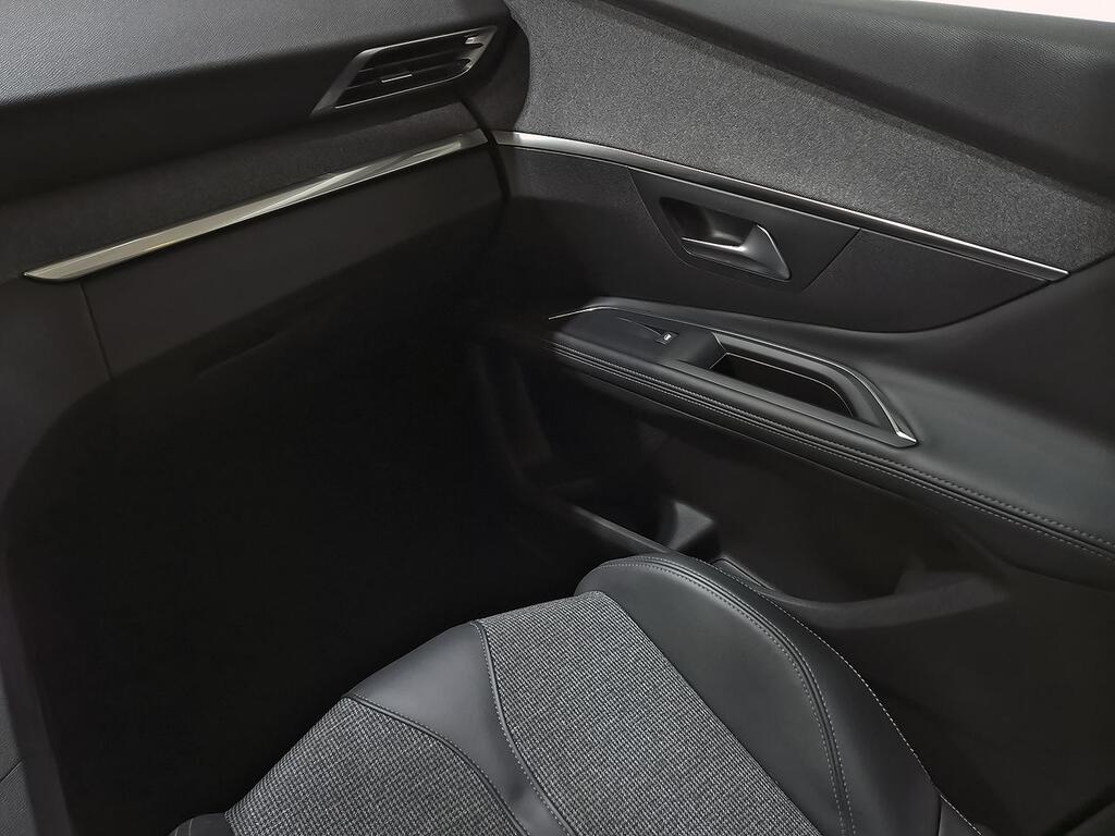 Peugeot 5008 1.5 BlueHDi 96kW (130CV) S&S Allure 32