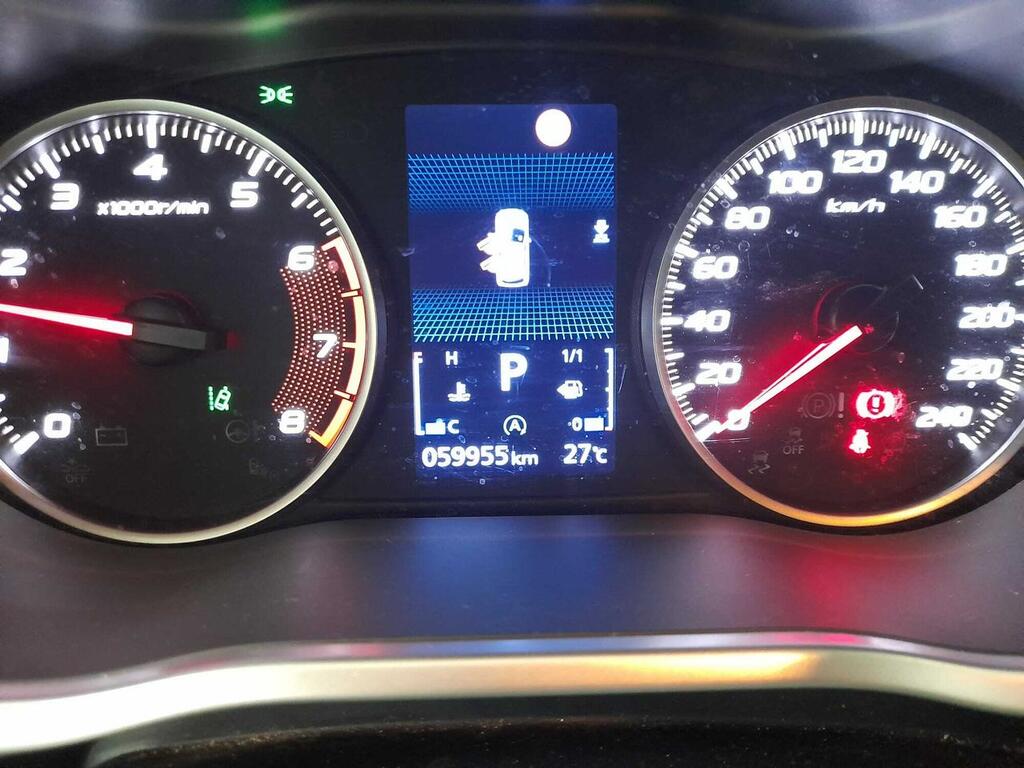 Mitsubishi Eclipse Cross 150T Motion Black Edition CVT 10