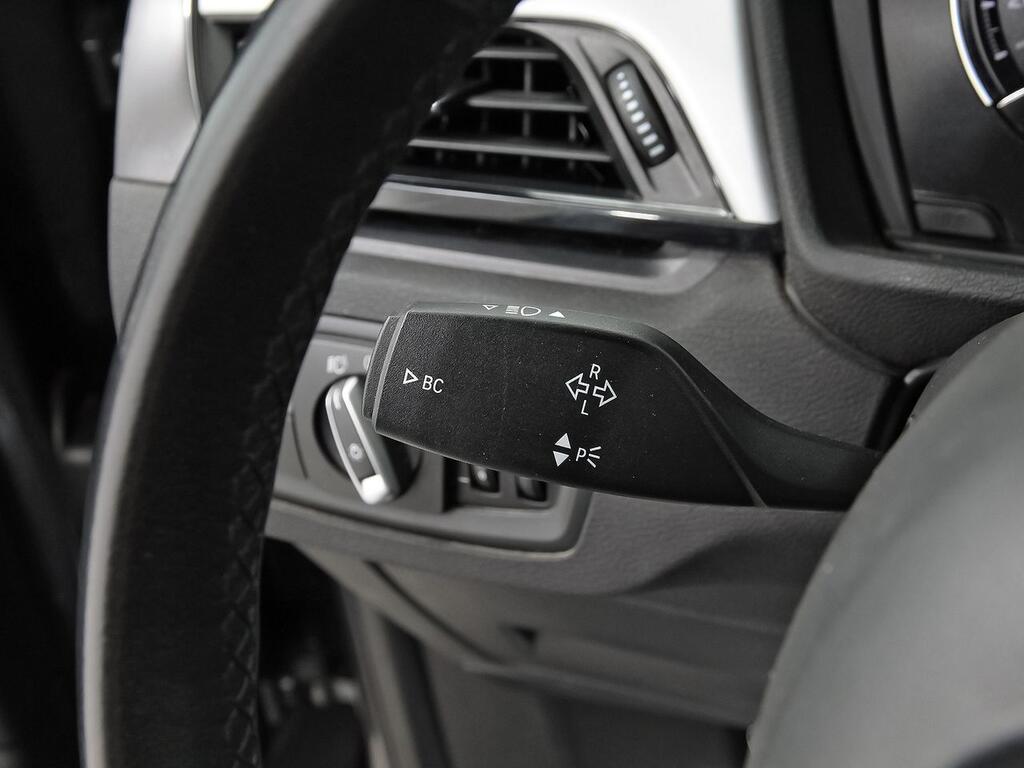 BMW X1 sDrive18i 17