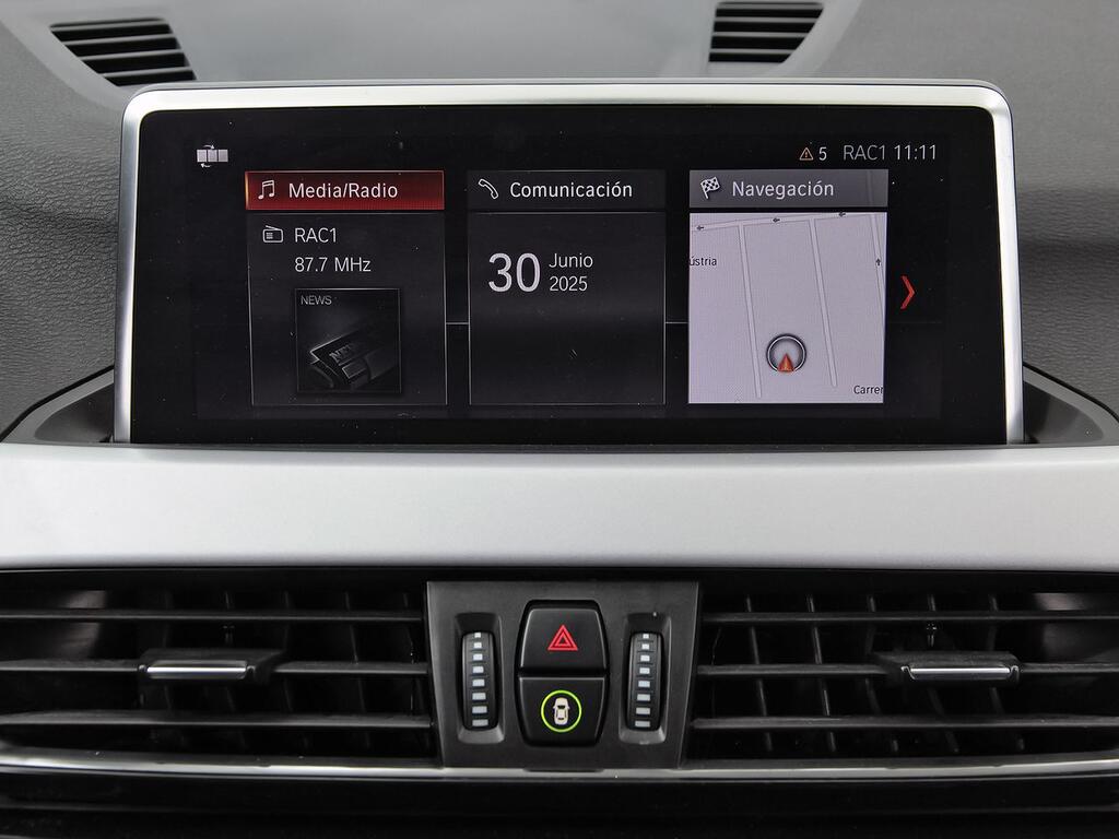 BMW X1 sDrive18i 23