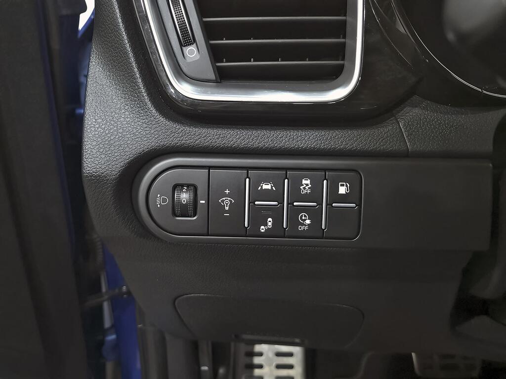 Kia XCeed 1.6 GDi PHEV 104kW (141CV) eMotion 12