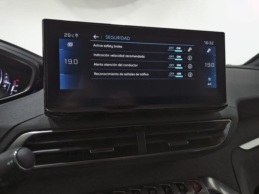 Peugeot 5008 1.2 PureTech 96KW S&S Allure Pack 26