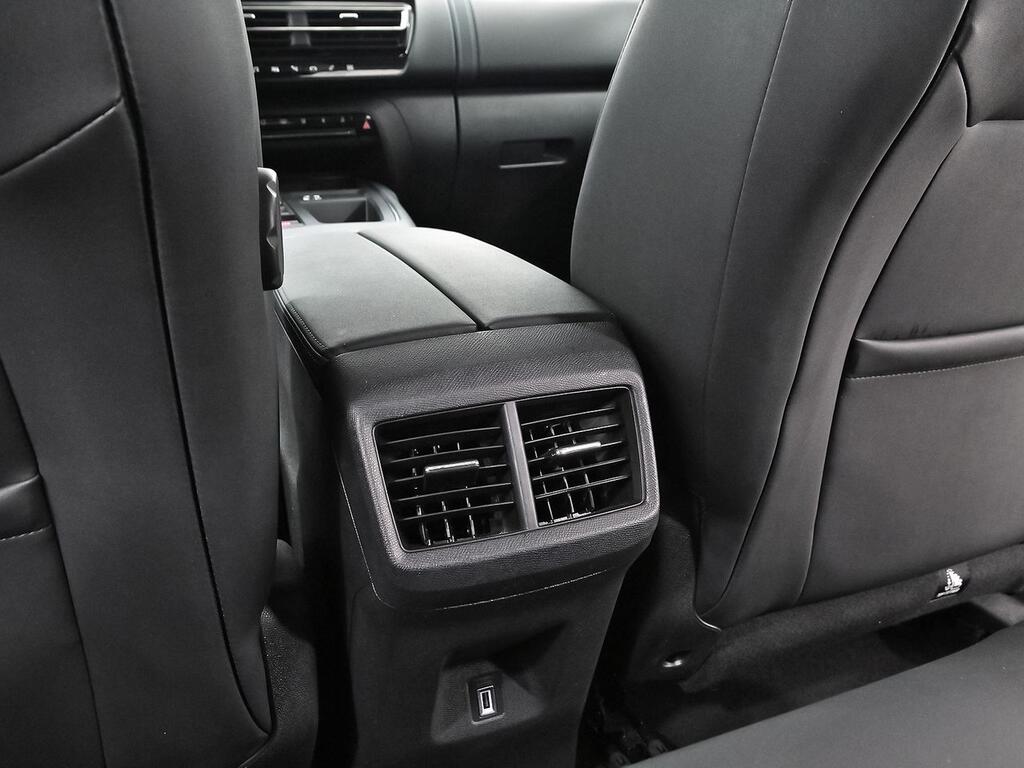 Citroën C5 Aircross HYBRID 100kW (136CV) e-DCS6 Plus 31