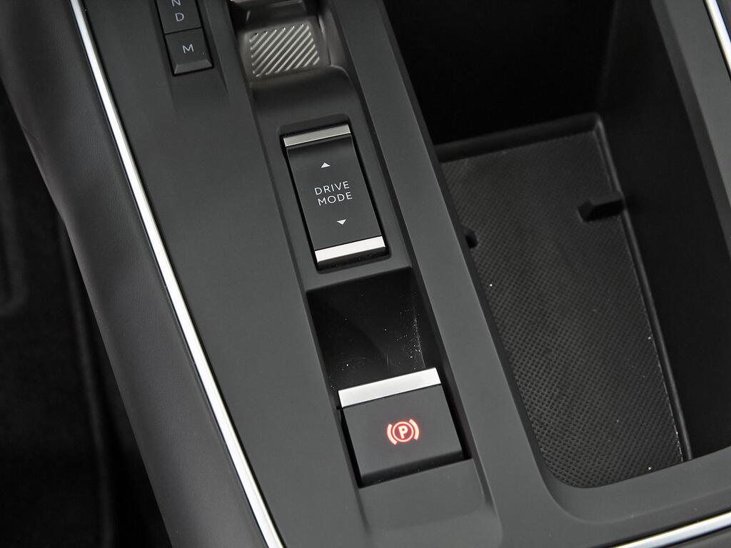 Citroën C5 Aircross HYBRID 100kW (136CV) e-DCS6 Plus 30