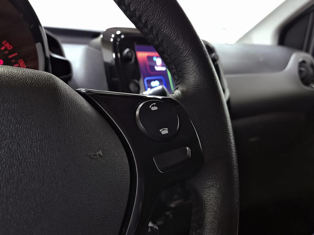 Peugeot 108 Active VTi 52kW (72CV) 17
