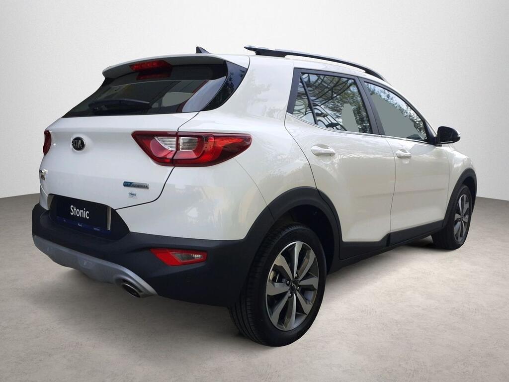 Kia Stonic 1.0 T-GDi 74kW (100CV) MHEV iMT Drive 5