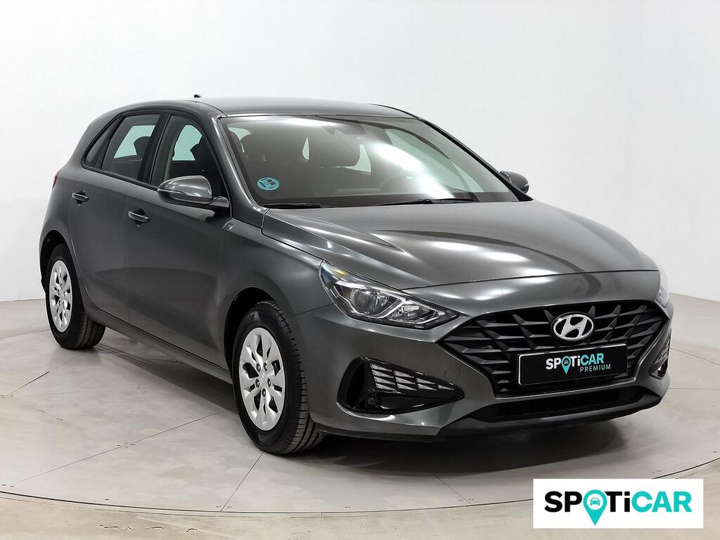 Hyundai i30 1.5 DPI Essence 1