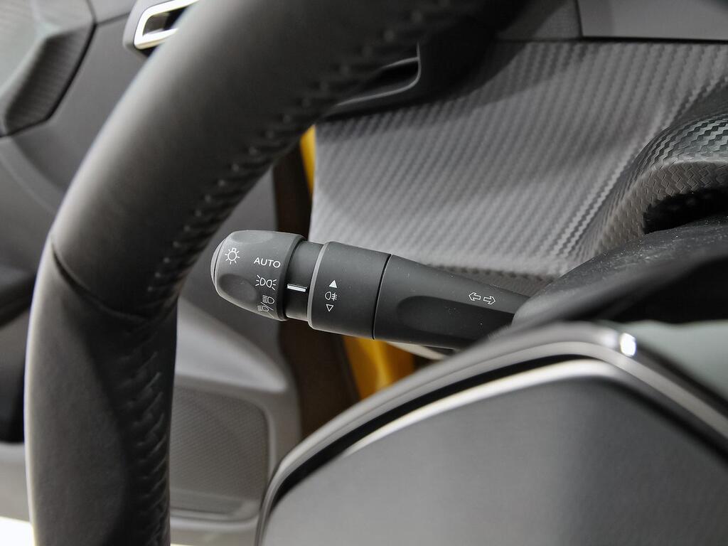 Peugeot 208 PureTech 73kW (100CV) Active Pack 16