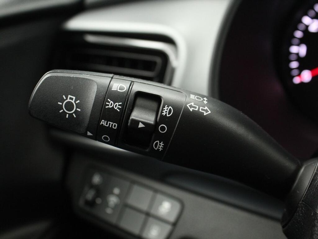 Kia Stonic 1.0 T-GDi 88kW (120CV) MHEV iMT Drive 8