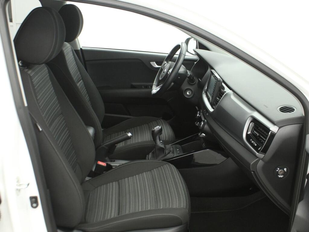 Kia Stonic 1.0 T-GDi 88kW (120CV) MHEV iMT Drive 4