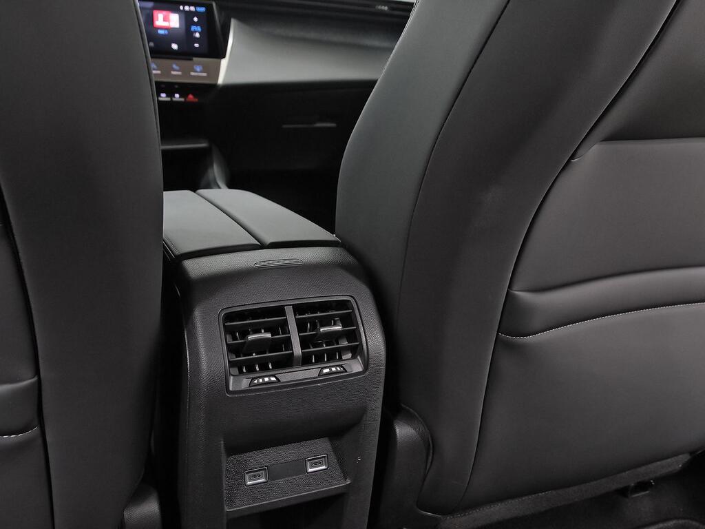 Peugeot 408 408 Allure Puretech 130 EAT8 35