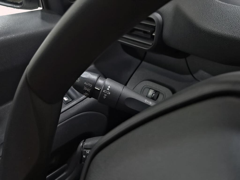 Peugeot Partner 1.5 BLUEHDI 100 PRO STANDARD 3P 600 KGS 15
